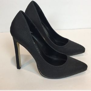 Rock & Republic black heels